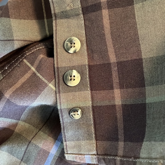 NWOT Cabela’s plaid casual shirt L - Picture 6 of 6